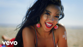 Tinashe Channels <i>Baywatch </i>and Rescues Dudes in the Booty-Celebratory 'Superlove' Video